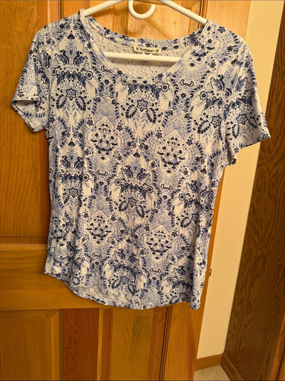 5/15$.Ruff Hewn Blue & White Patterned Short-Sleeve Tee